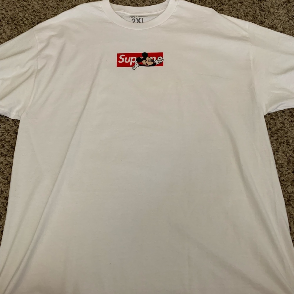 Supreme Tee Shirt